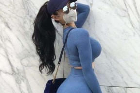 国产卡戴珊清晨一炮